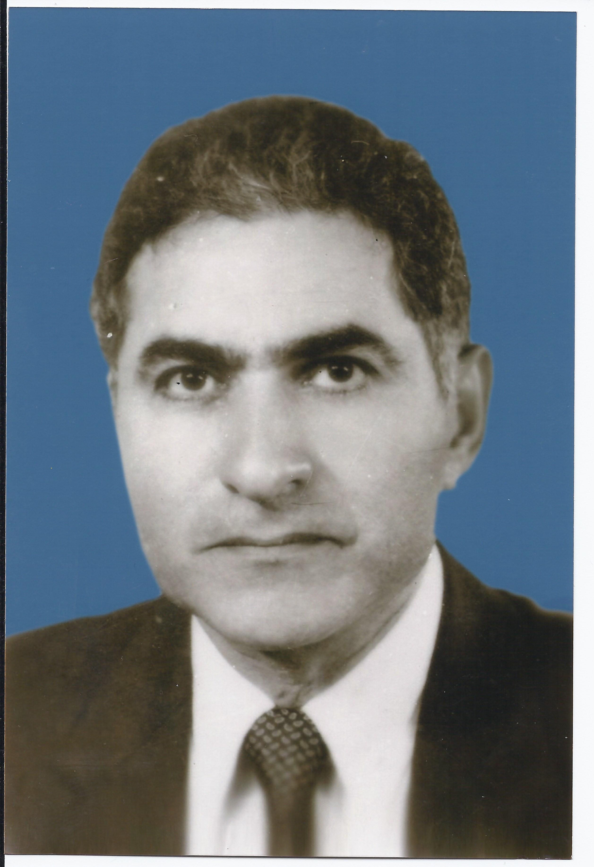 عزالدين السعيد محمد يونس